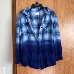 Girls’ Justice Shirt